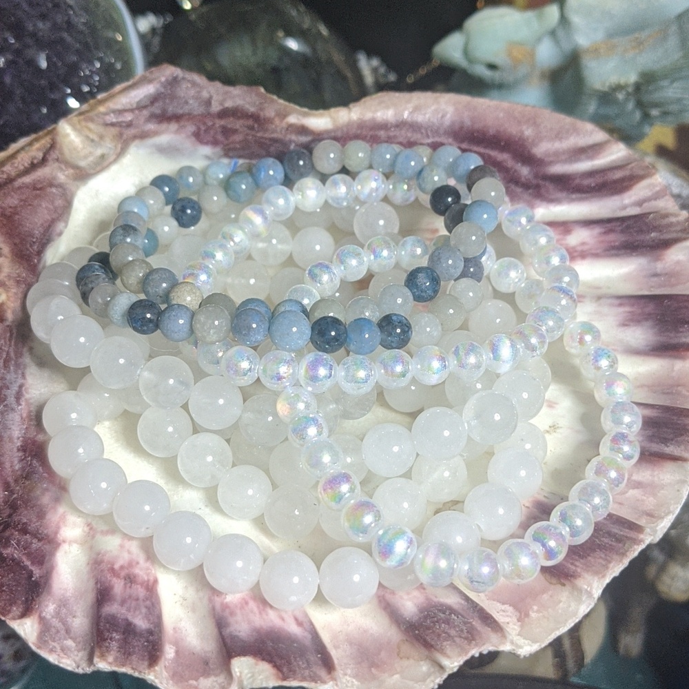 Spring Bracelets 🌹 choice of 1